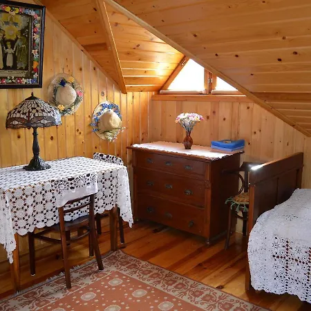 Nyaraló Borowna By Interhome